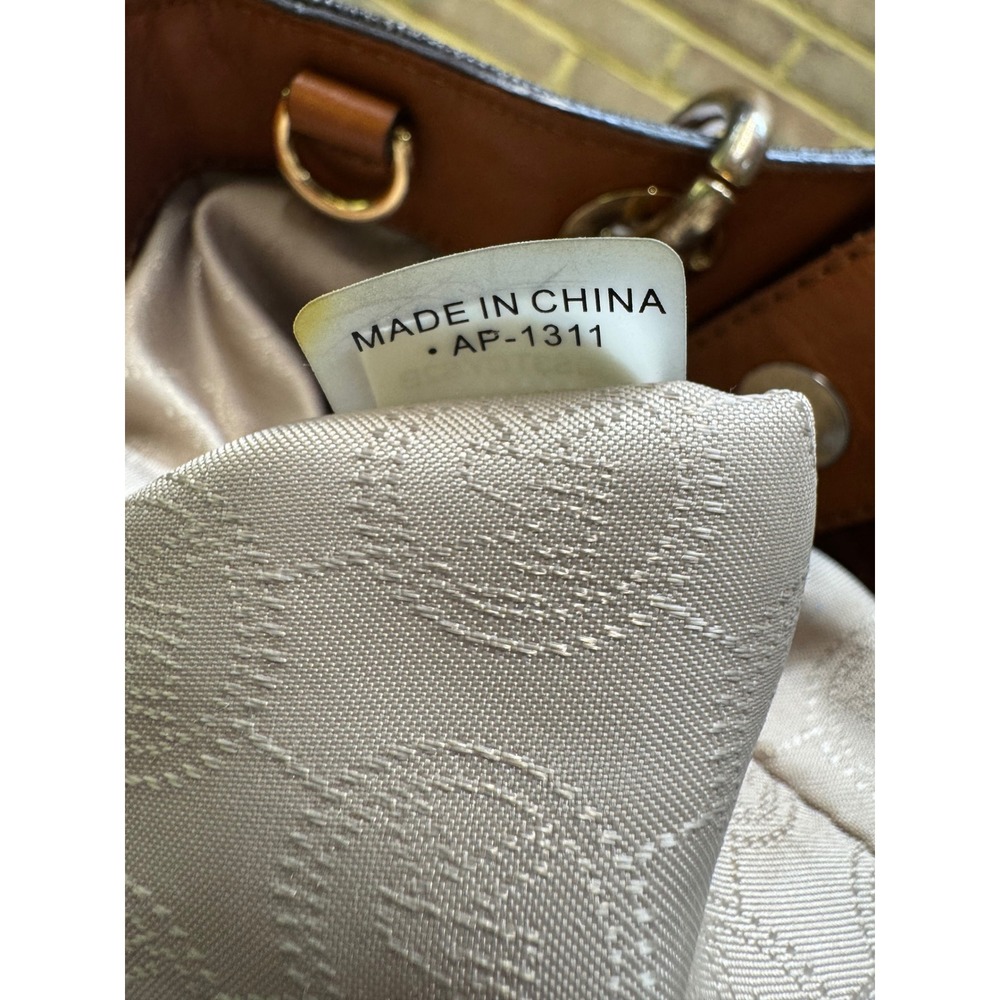 Michael Kors Cynthia Medium Satchel Brown MK Logo Tote Bag purse 30S3TCYS2B - Picture 7 of 9